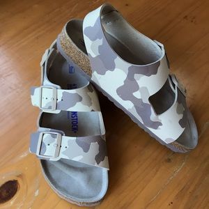 Birkenstock Sandals - Milano style with soft footbed in Desert Soil Gray/Taupe